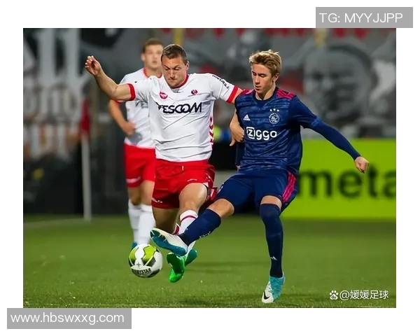 布雷达主场迎战埃因霍温青年队力争全取三分展现强劲实力